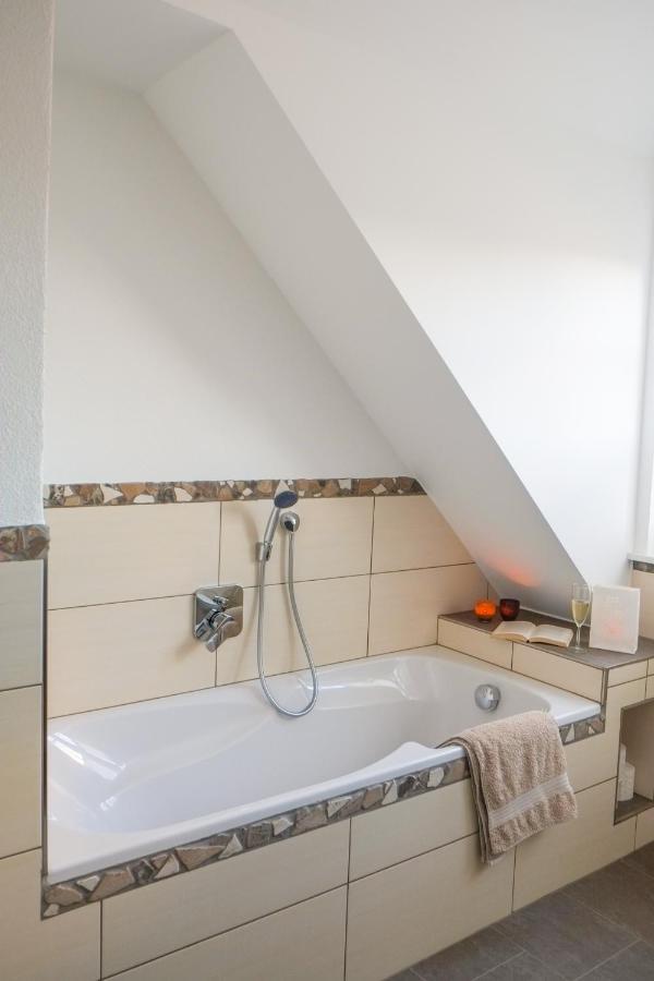 Feriendomizil "Alte Post" II Apartment Pronsfeld Exterior photo